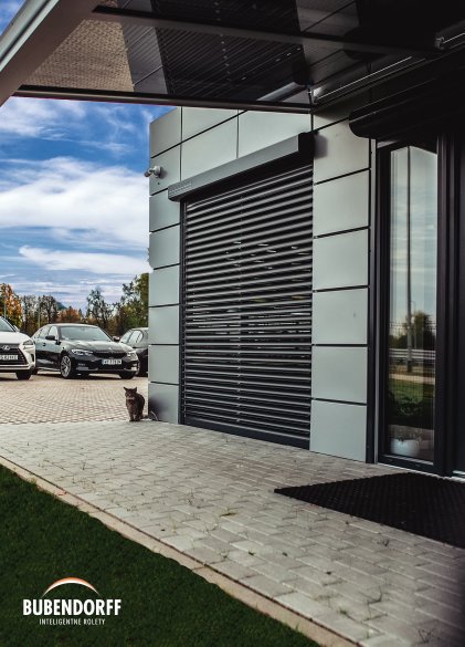 Rolety zewnętrzne aluminiowe na oknach